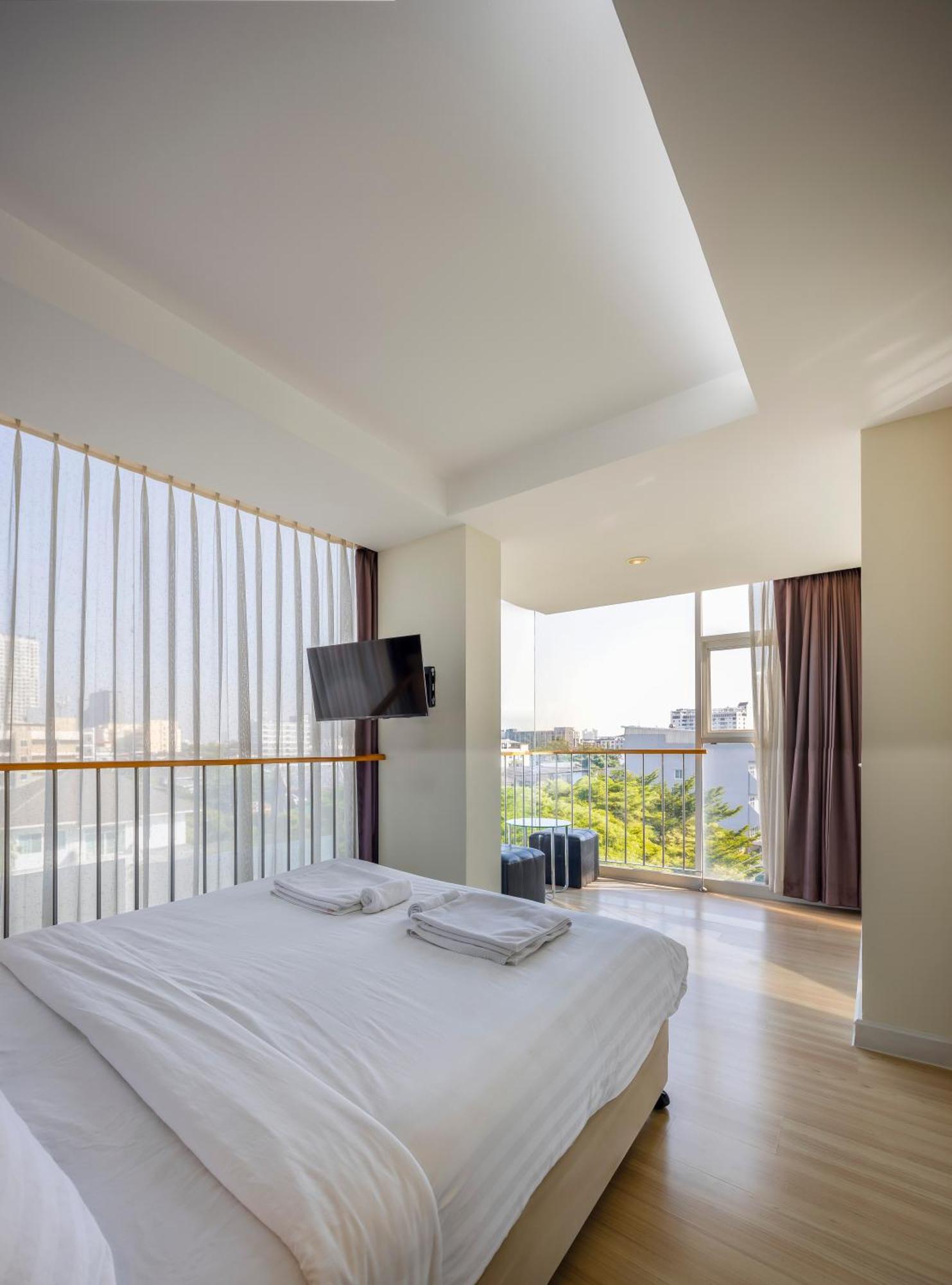 Gp House Express Sukhumvit 81 Hotel Bangkok Exterior photo