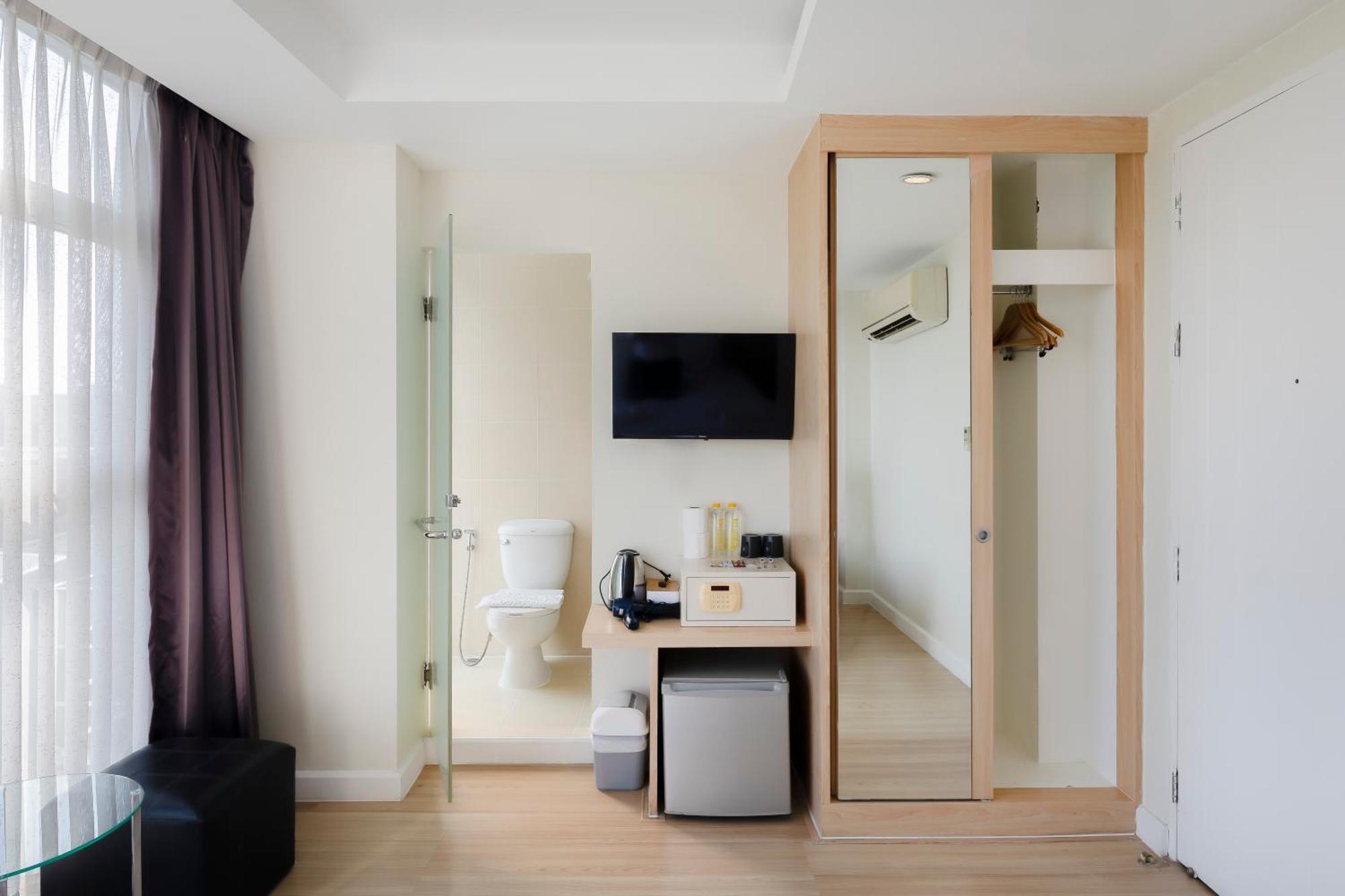 Gp House Express Sukhumvit 81 Hotel Bangkok Exterior photo