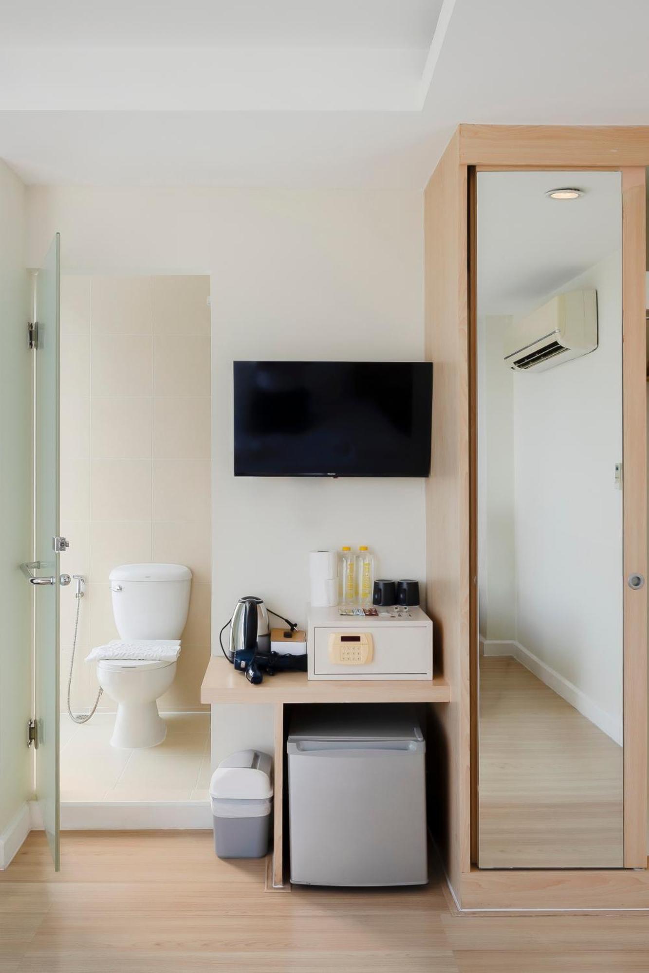 Gp House Express Sukhumvit 81 Hotel Bangkok Exterior photo