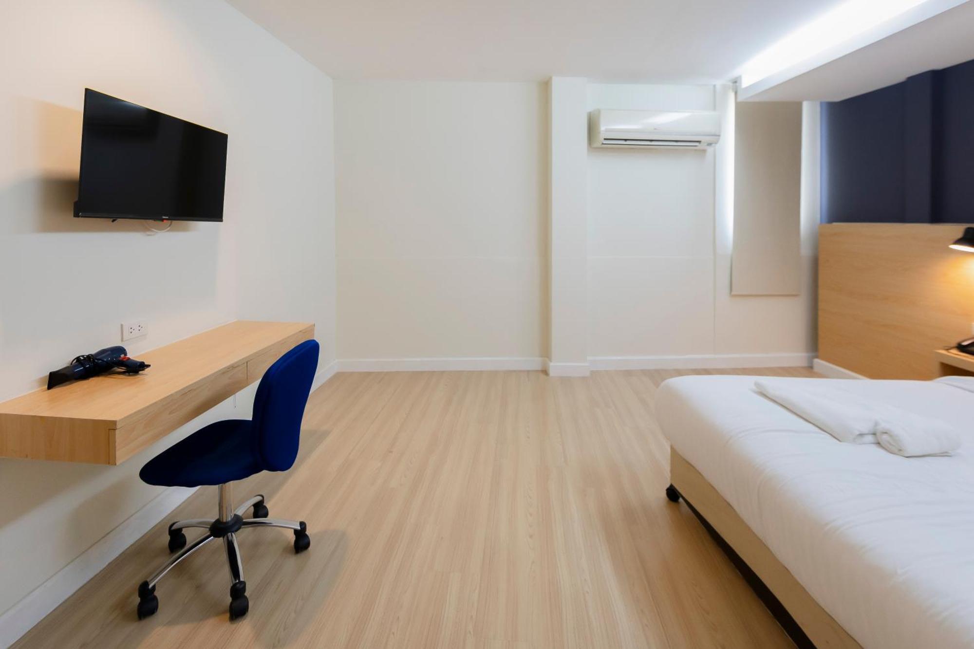 Gp House Express Sukhumvit 81 Hotel Bangkok Exterior photo