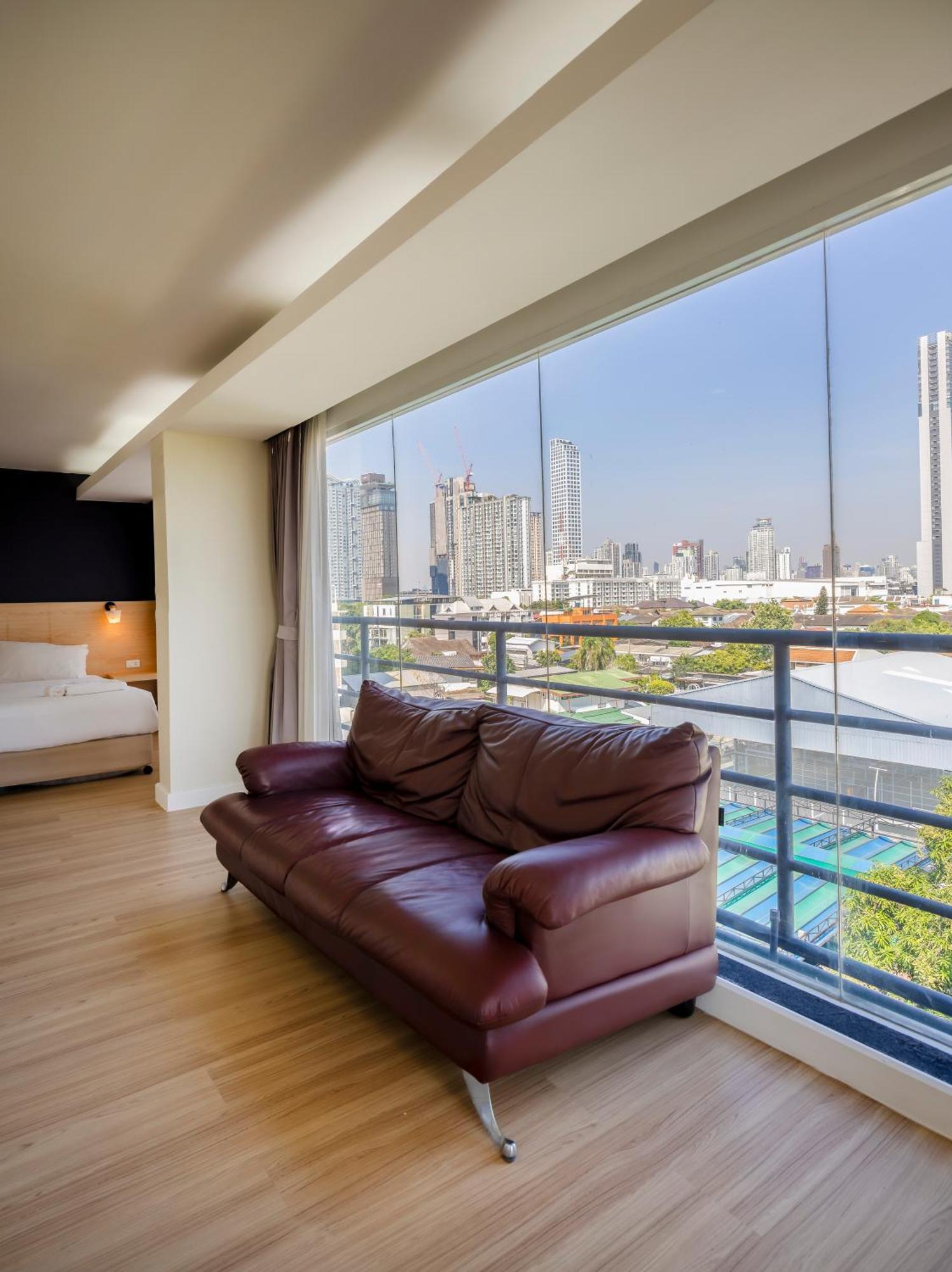 Gp House Express Sukhumvit 81 Hotel Bangkok Exterior photo
